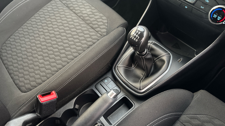 Ford Fiesta 1.0 EcoBoost Titanium 5dr Petrol Hatchback